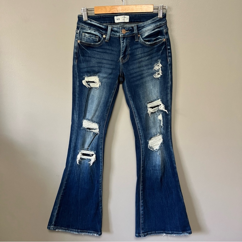 BKE Stella Jeans Distressed Low Rise Flare Slim Fit Women’s Size 26 Western